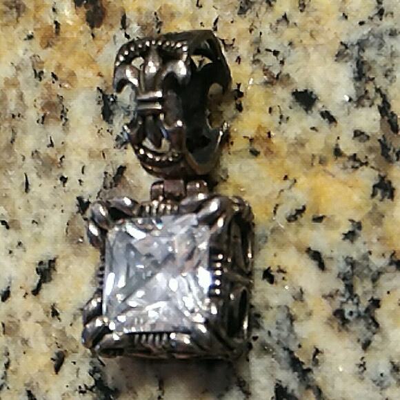 SILPADA Sterling Silver CZ Uptown Pendant Sparkle Nice! - Picture 4 of 10
